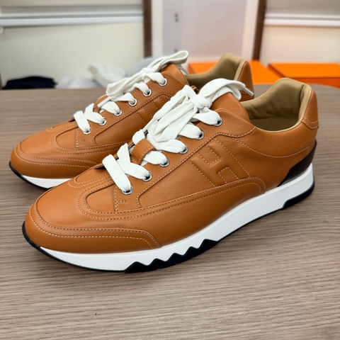 Hermes 運動鞋