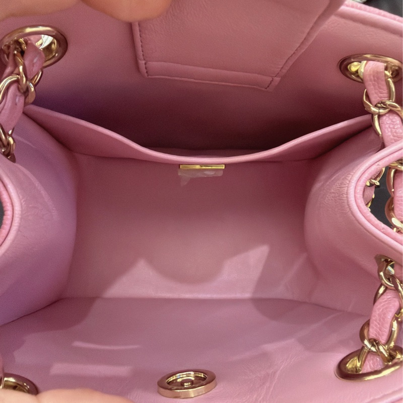 CHANEL 23P粉Mini Tote 背包 斜背 黑 櫻花粉-8