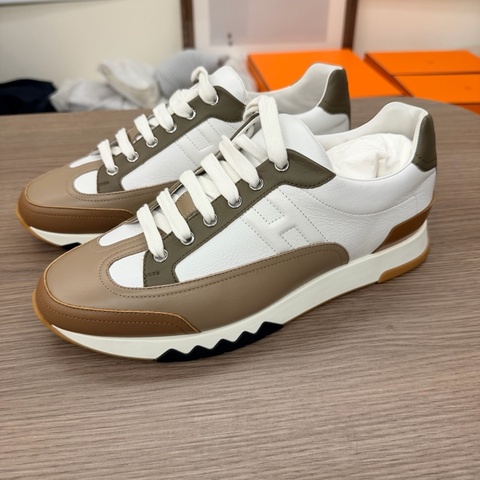 Hermes 運動鞋