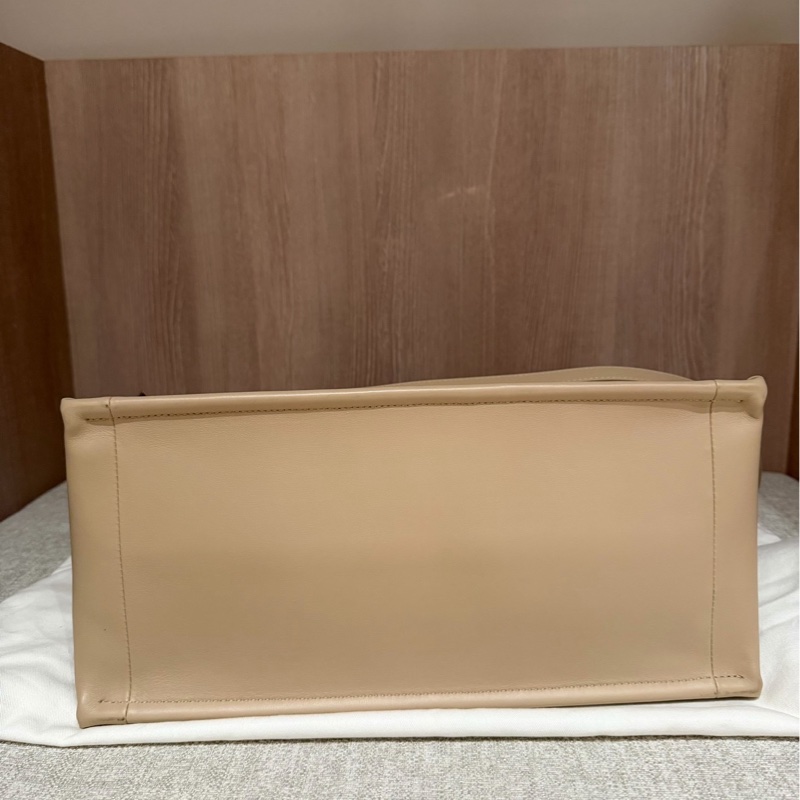 Dior Book 奶茶 裸 淡米色 裸奶Macrocannage 五格 大籐格紋 小牛皮 托特包 手提包 側背包 肩背包 斜背包-10