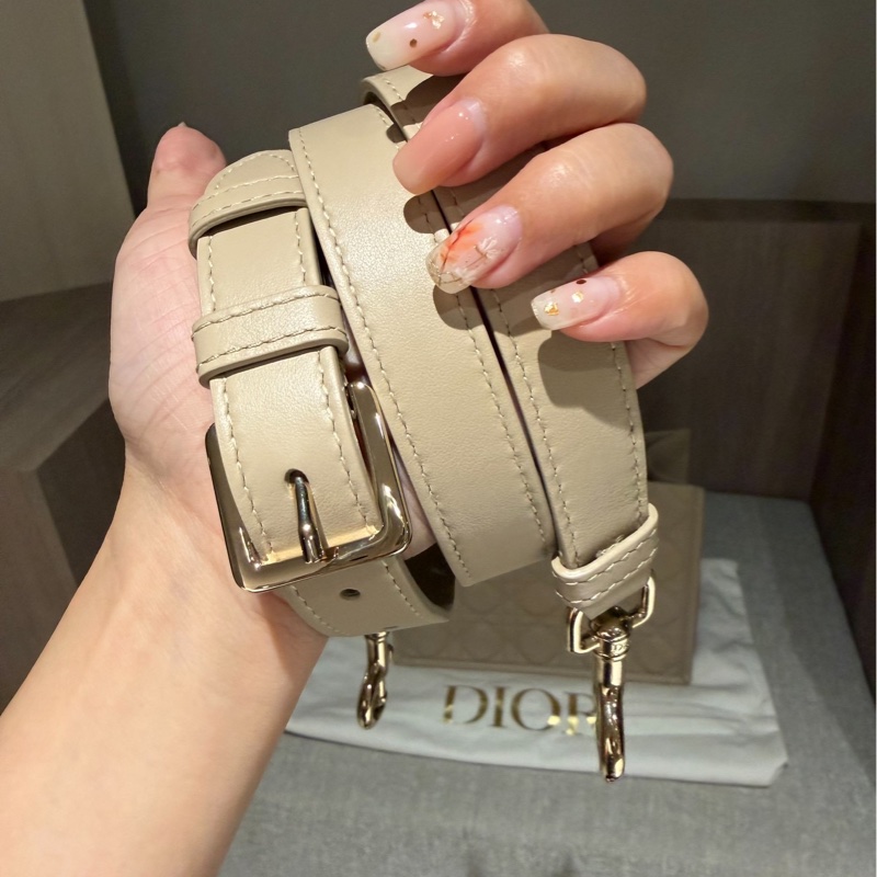 Dior Book 奶茶 裸 淡米色 裸奶Macrocannage 五格 大籐格紋 小牛皮 托特包 手提包 側背包 肩背包 斜背包-32
