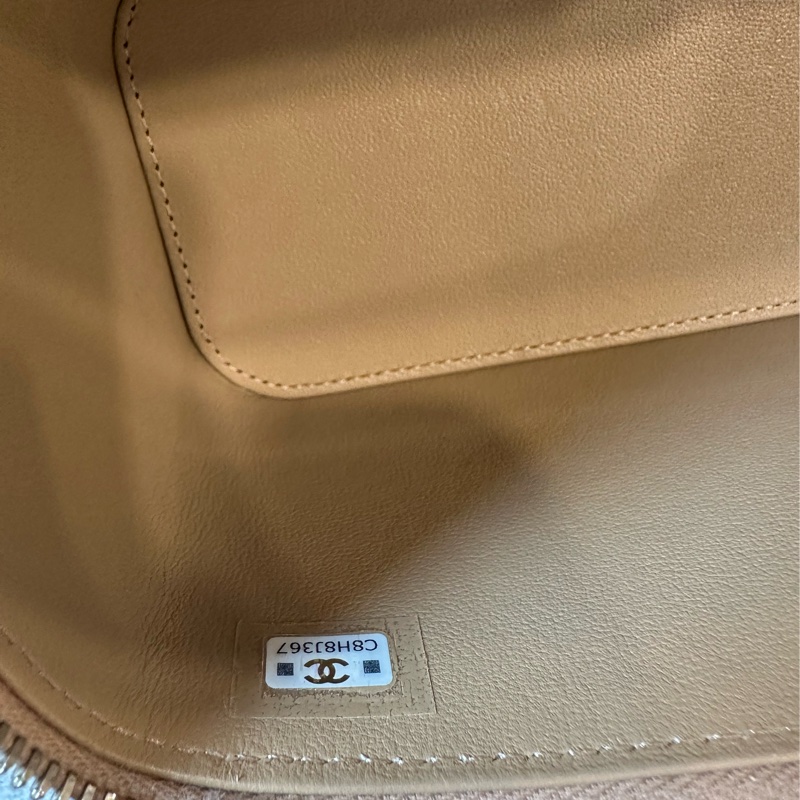 Chanel 長盒子 化妝包 側背包 米色 台灣專櫃購入全配-24
