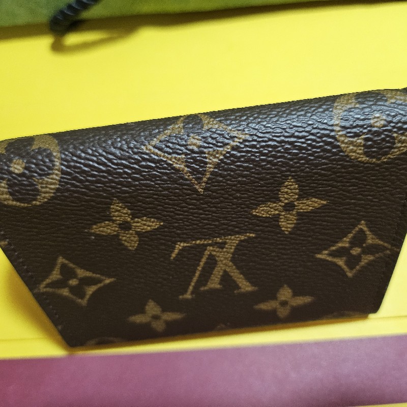 LV小卡包-8