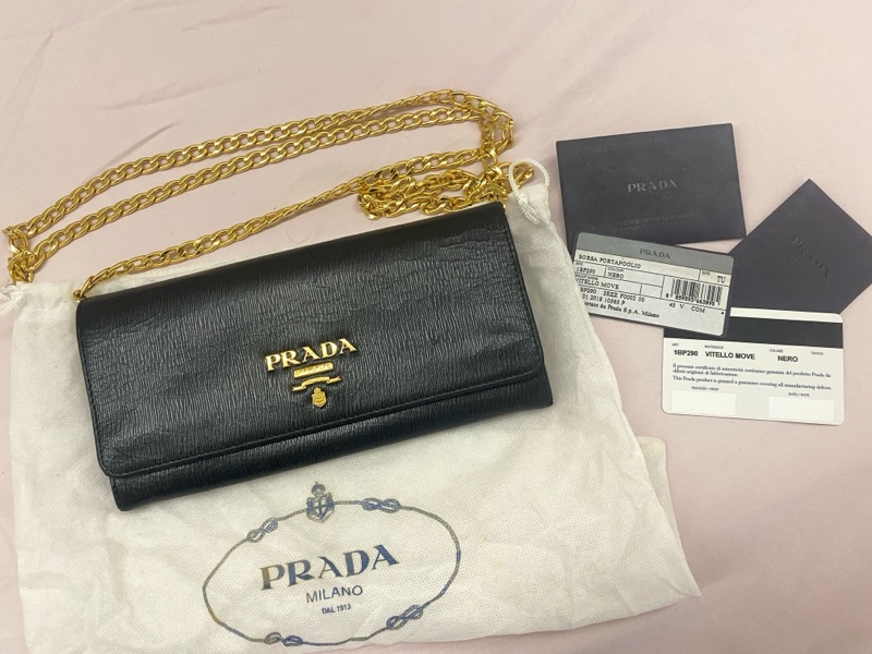 Prada woc 水波紋側背鍊條包-0