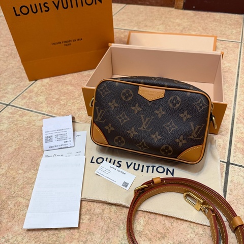 LV 路易威登 男包 M14058 大全配 相機包