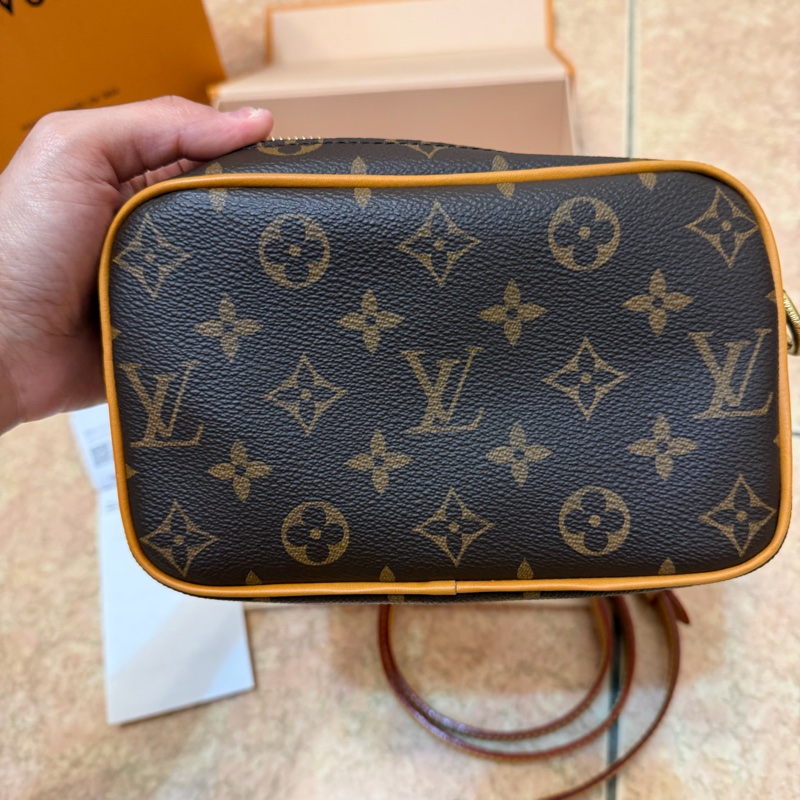 LV 路易威登 男包 M14058 大全配 相機包-6