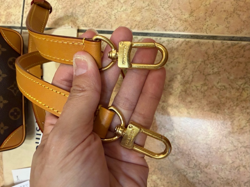 LV 路易威登 男包 M14058 大全配 相機包-9