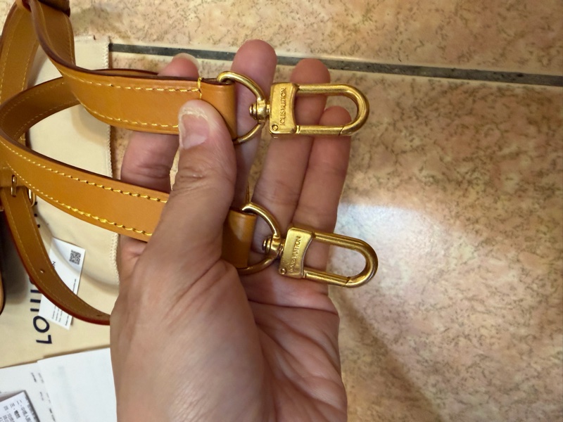 LV 路易威登 男包 M14058 大全配 相機包-10