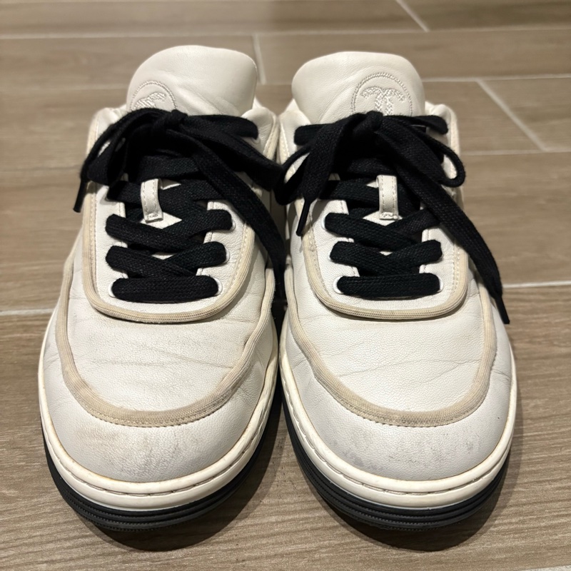 Chanel 熊貓配色全皮休閒鞋 39/24.5-10