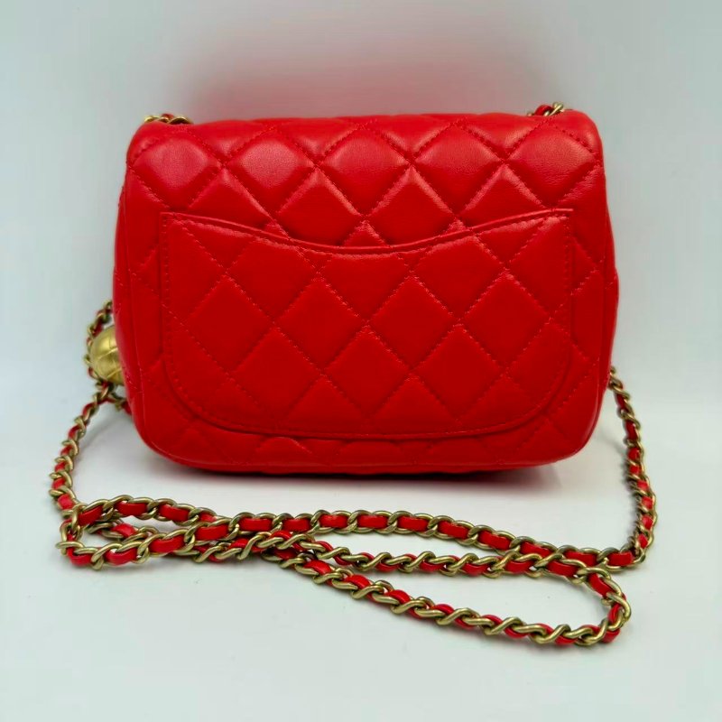 CHANEL Mini Flap Bag 珊瑚紅羊皮金球方胖子-1