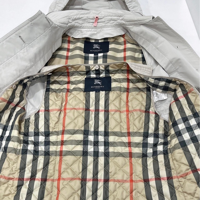 Burberry 倫敦 二件式格紋連帽風衣外套(帽可收) 內搭一件可拆卸的格紋背心-7
