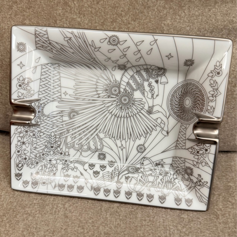 Hermes 稀有 白色飛馬煙灰缸-1