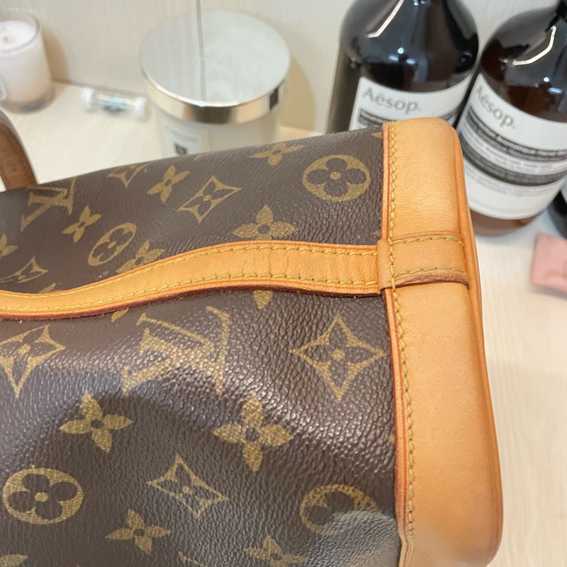 二手 LV louis vuitton 絕版 迷你水桶包 m42227 mini noe-10