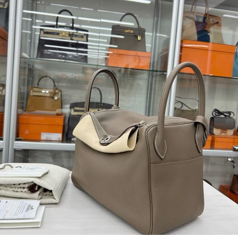Hermes Lindy 30/林迪包/肩背包/大象灰銀釦/99全新閒置美品-1