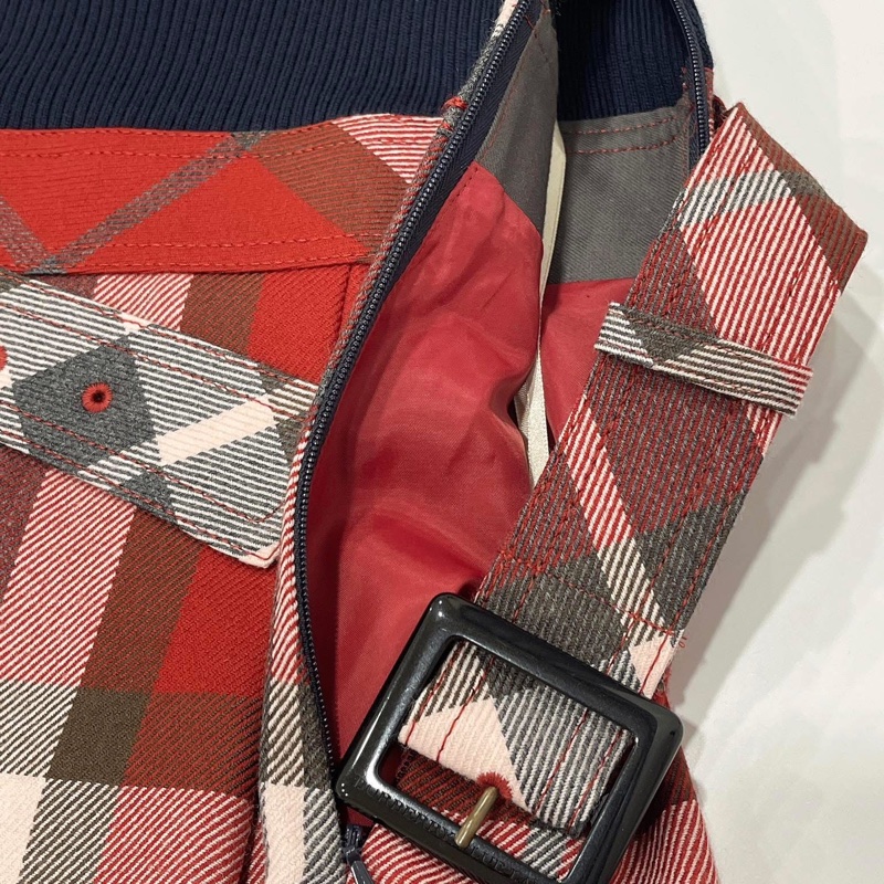 Burberry 藍標 高領戰馬針織拼接格紋毛料洋裝-7