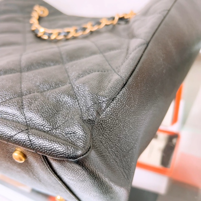 Chanel shopping tote 黑金牛皮托特包-10
