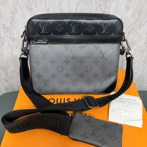 商品：Lv黑武士三合一（M69443）新款 芯片款
