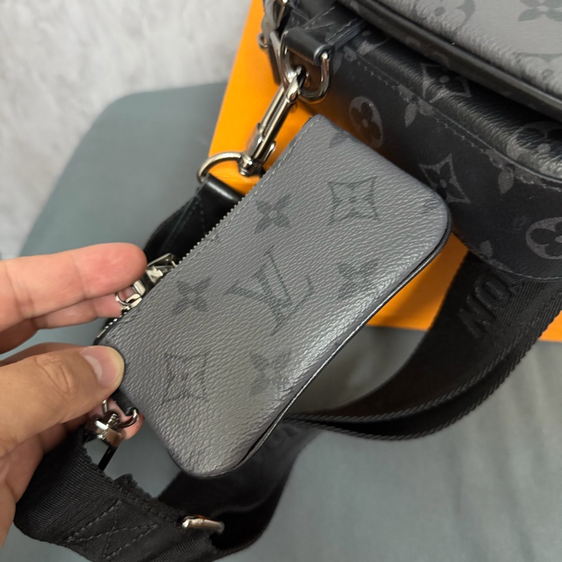 商品:Lv黑武士三合一(M69443)新款 芯片款-11