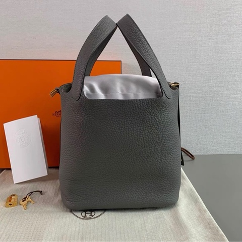 有購証🩷 Hermes Picotin 菜籃子22 積雨雲灰 tc皮 98新 U刻