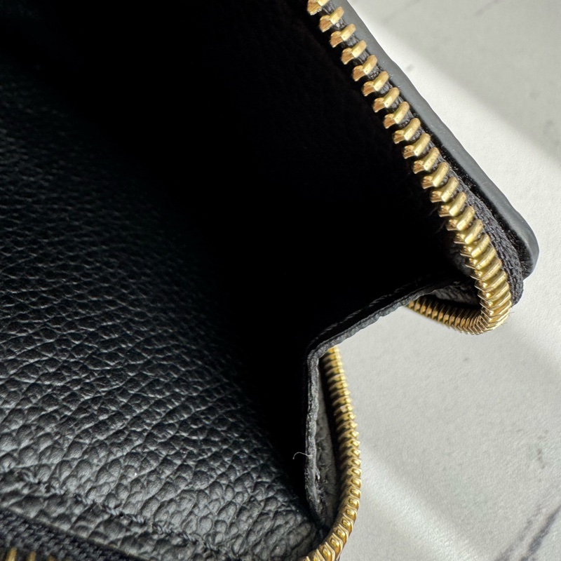 LV M69421 黑壓紋Recto Verso 名片夾-21