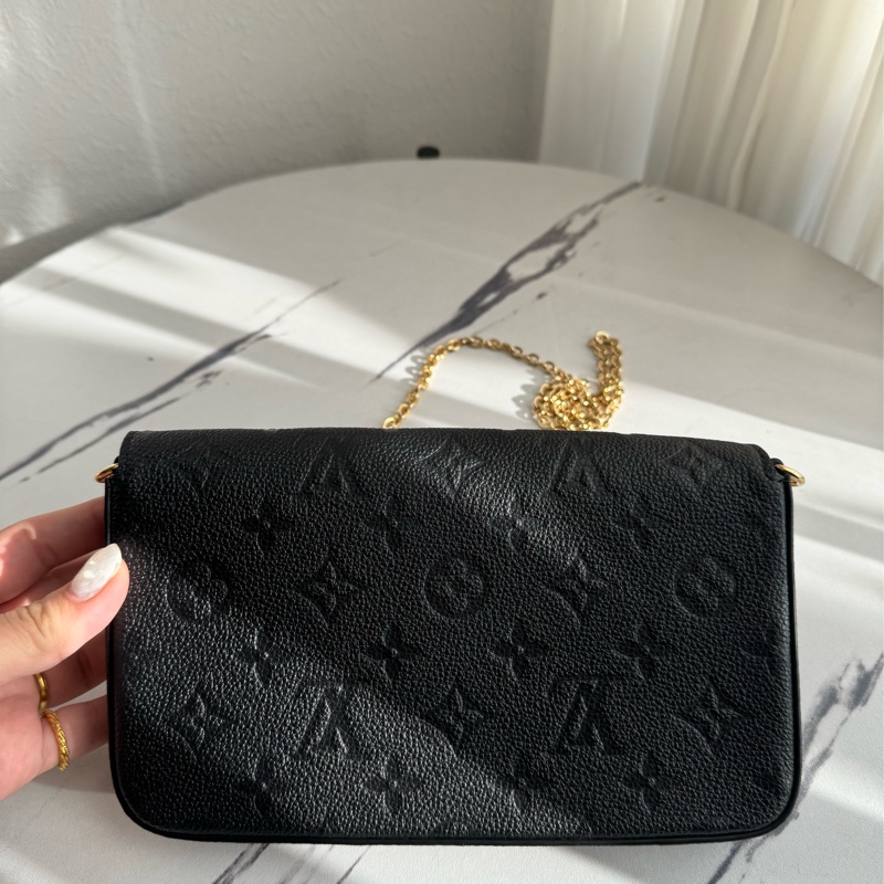 LV黑壓紋三合一woc-6