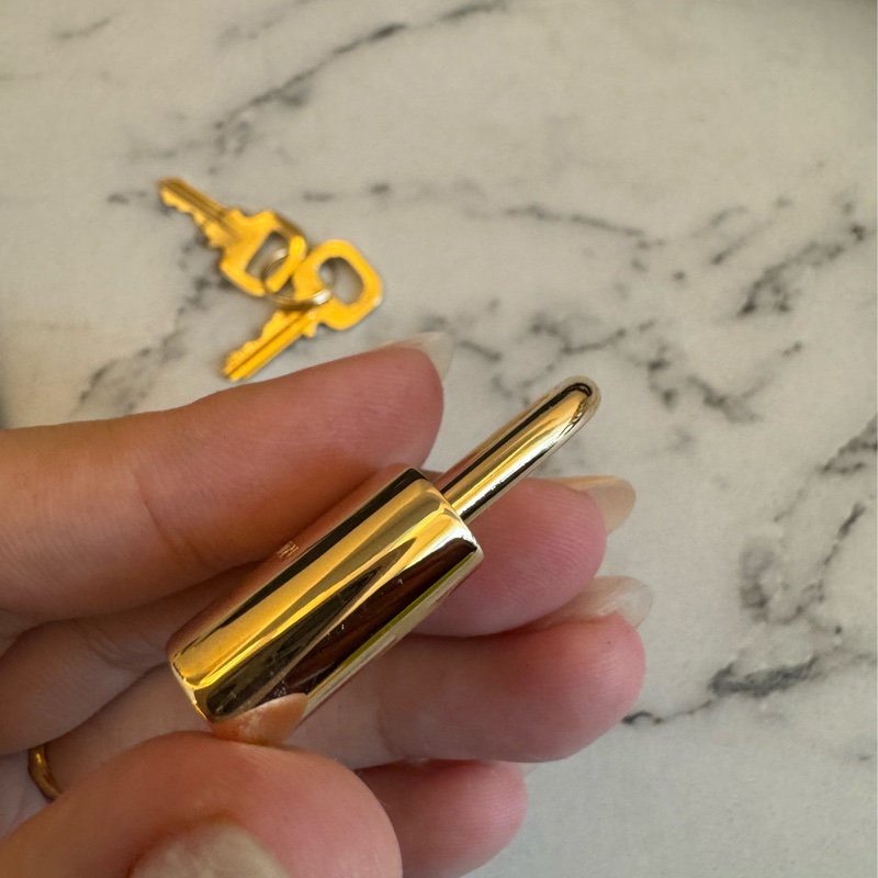 LV黑壓紋speedy30背帶款-13