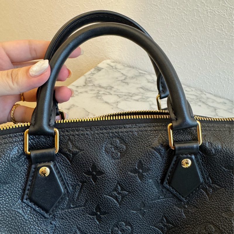LV黑壓紋speedy30背帶款-22