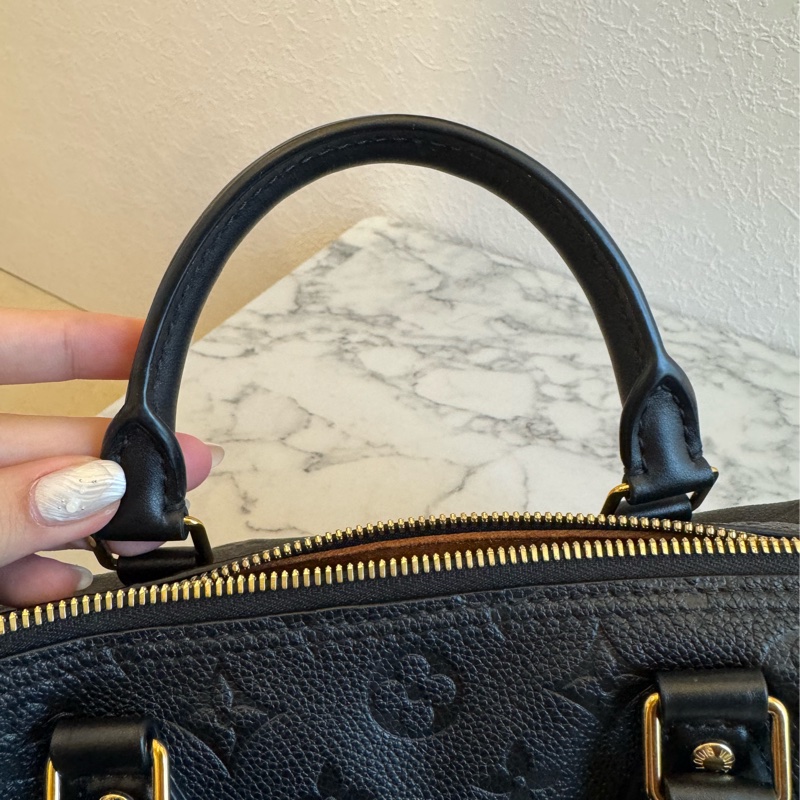 LV黑壓紋speedy30背帶款-27