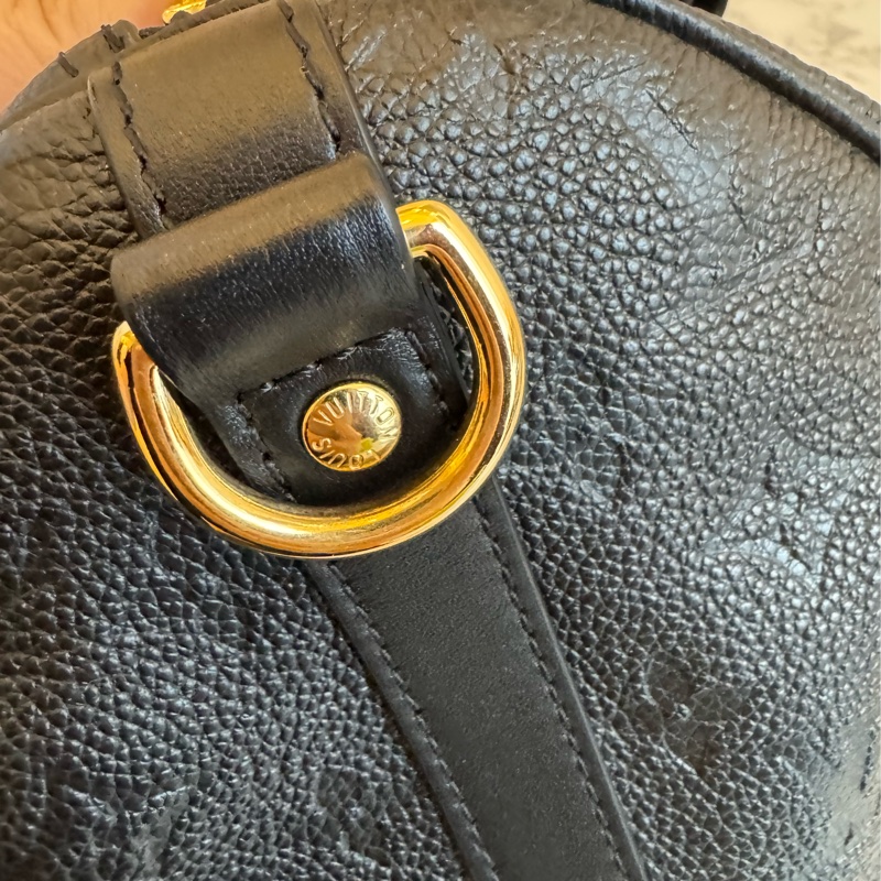 LV黑壓紋speedy30背帶款-30