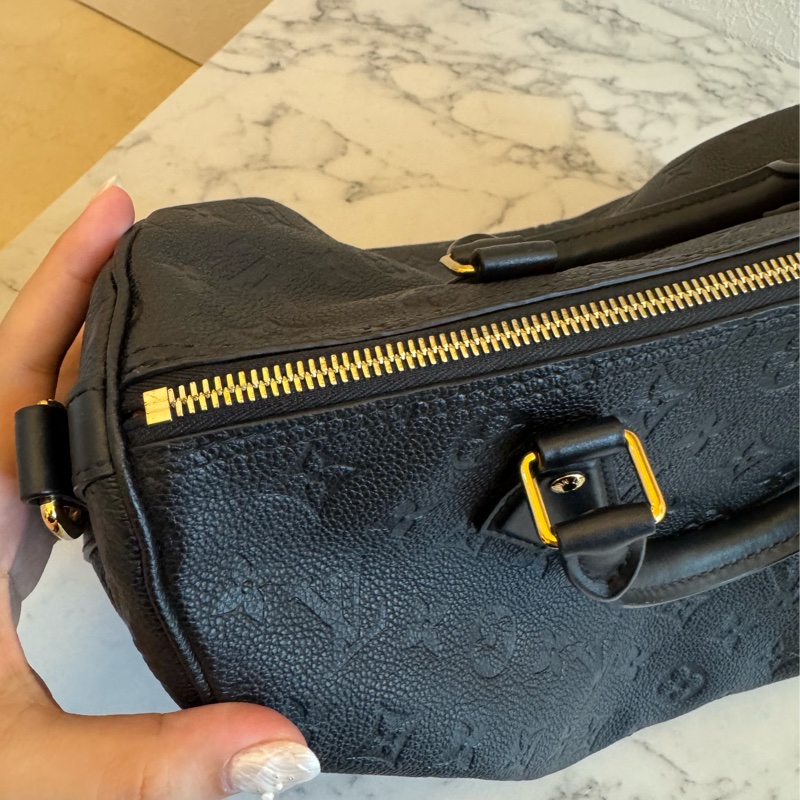 LV黑壓紋speedy30背帶款-41