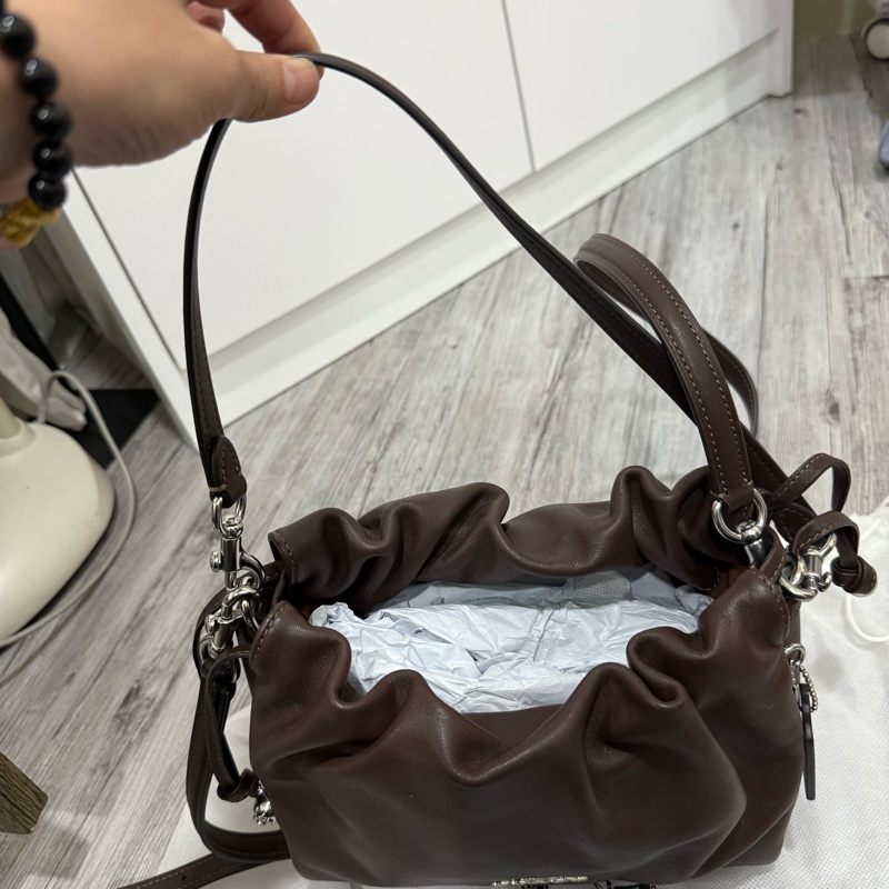 coach近全新真皮包 可背 可手提 可側背-1