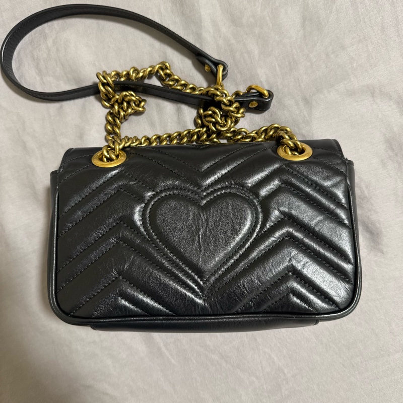 GUCCI MARMONT 26 馬夢牛皮皮革掀背肩背包-14