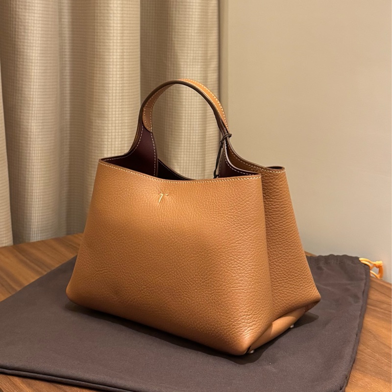 TODS Timeless 系列荔枝紋牛皮金屬字母LOGO 手提斜背包-2