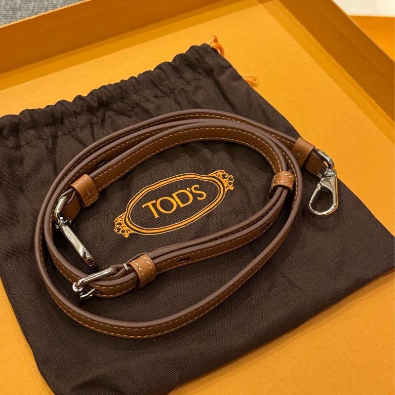 TODS Timeless 系列荔枝紋牛皮金屬字母LOGO 手提斜背包-4