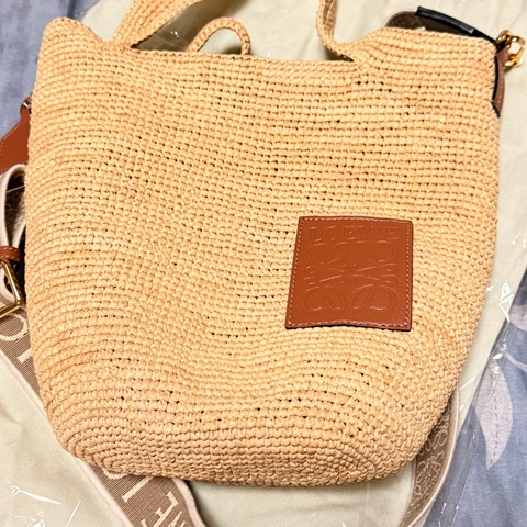 LOEWE 編織包