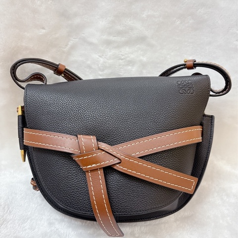 Loewe gate bag - black