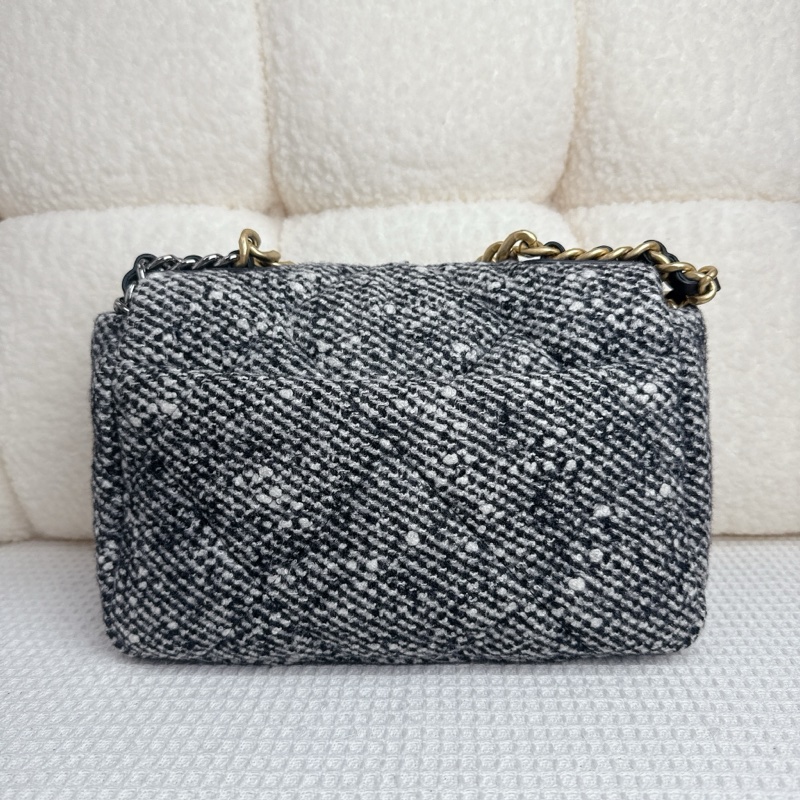 Chanel 19 Bag - Black&White-1