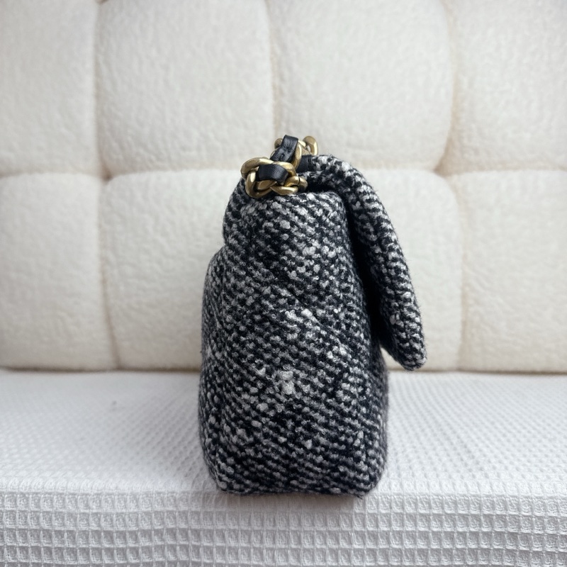 Chanel 19 Bag - Black&White-3