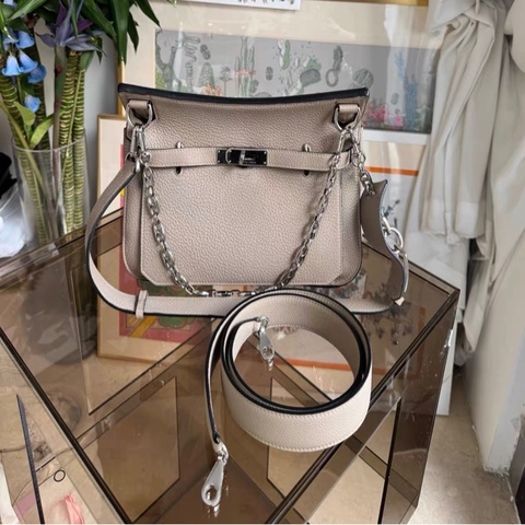 98新💎Hermes 吉普賽28斑鳩灰銀扣N刻，買回來背了一次