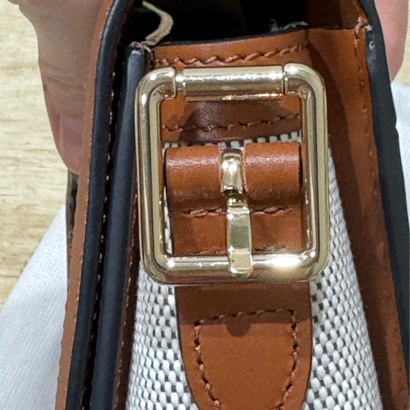 LONGCHAMP BOX-TROT小牛皮帆布拼接金屬LOGO翻蓋斜背包(中/白蘭地酒)-16