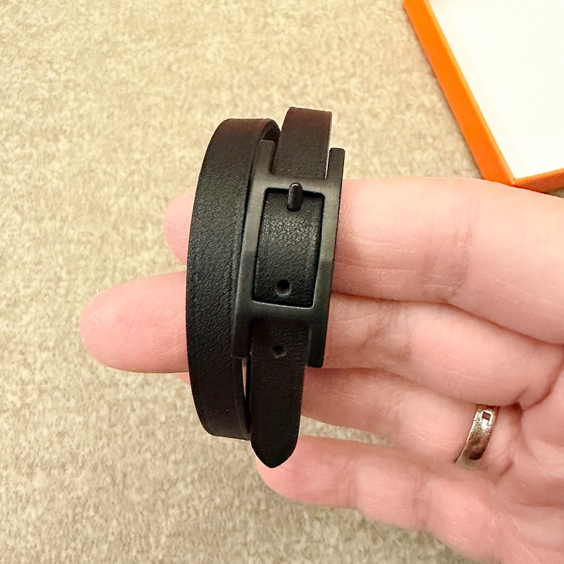 Hermes 全黑雙面手環-4