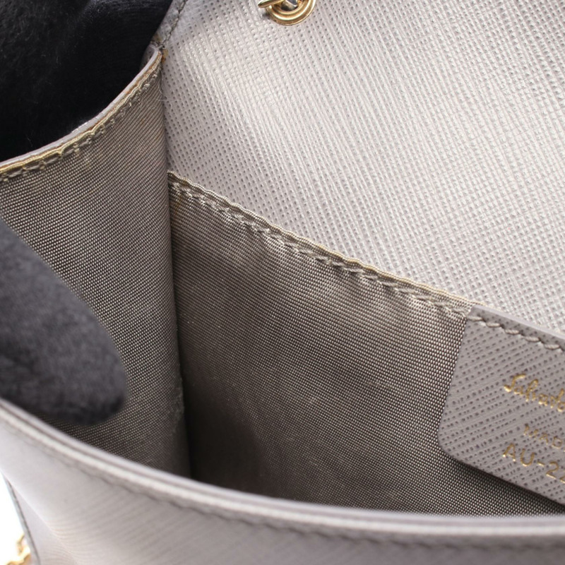 Salvatore Ferragamo Vara Ribbon 斜背包 鏈條單肩包 皮革 灰色 二手-4