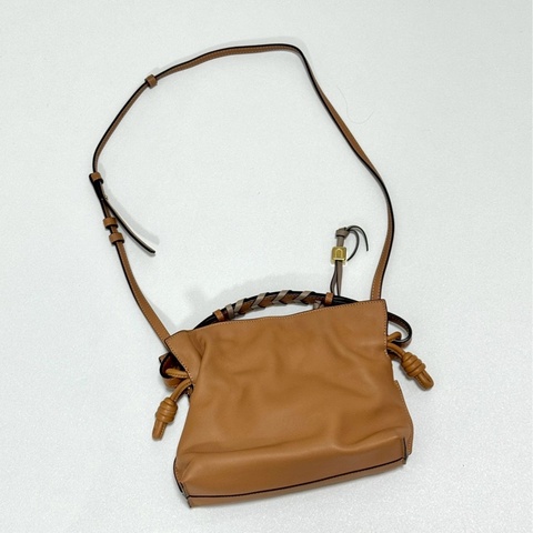 Loewe焦糖色小號福袋包