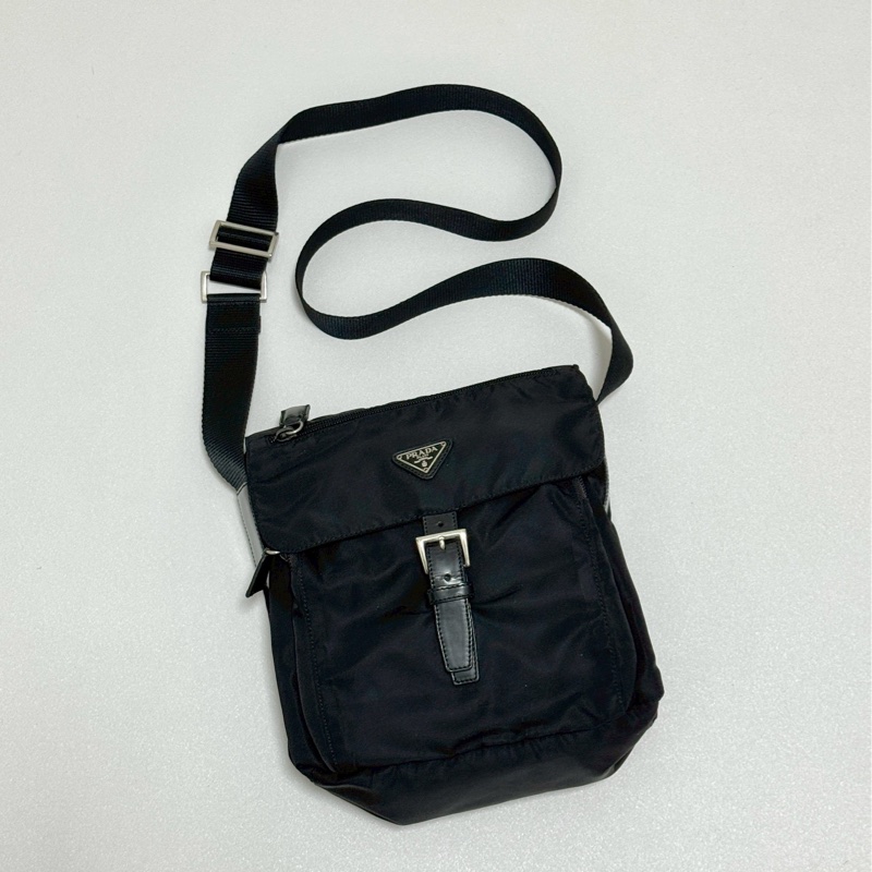 Prada降落傘郵差包-0