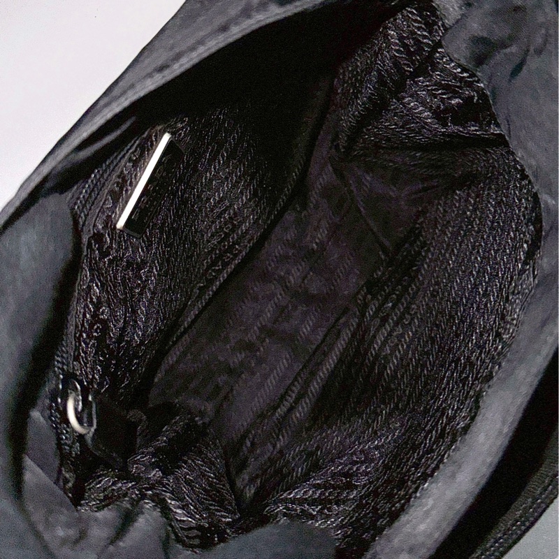 Prada降落傘郵差包-9