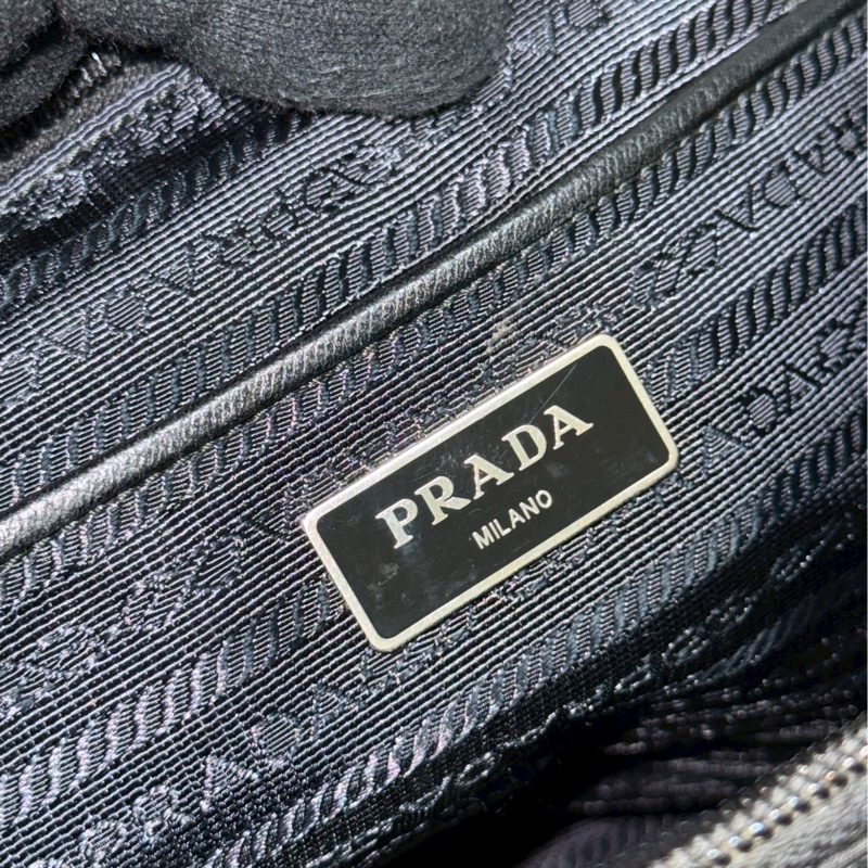 Prada雙口袋大號郵差包-8