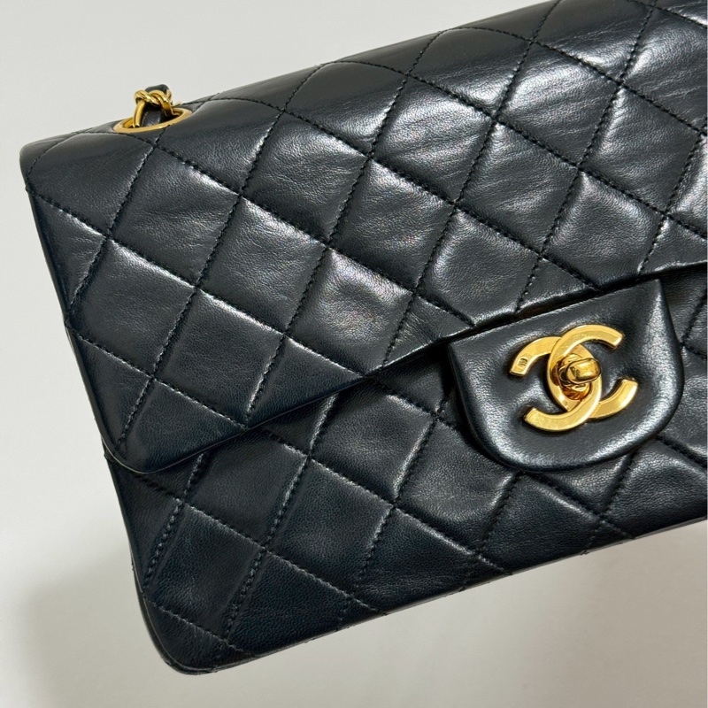 Chanel Vintage黑金CF23-3