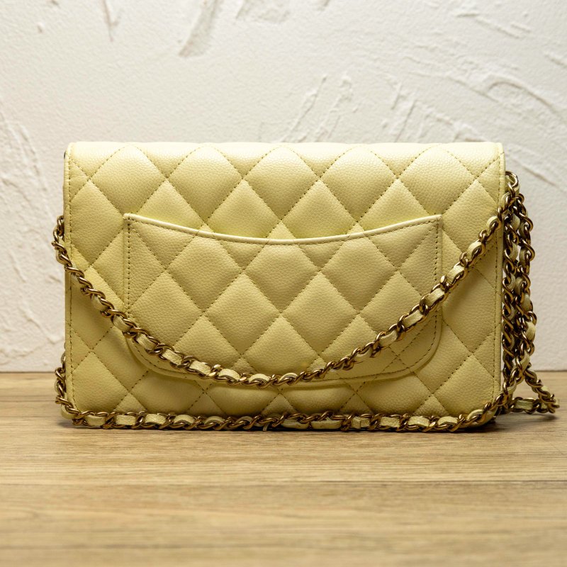 Chanel woc芯片 淡黄色 荔枝皮-1
