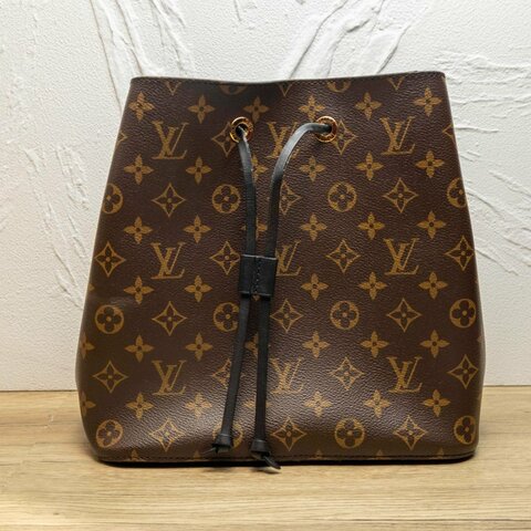NÉONOÉ 水桶包 中号 26 黑色内里 老花 PVC 芯片