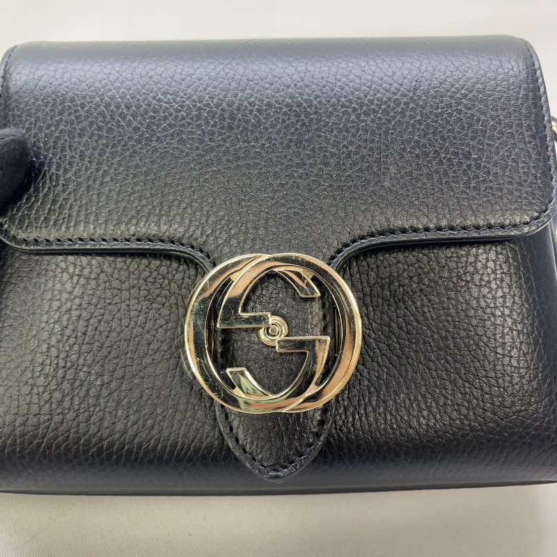 GUCCI 雙G牛皮鏈帶斜背包-4